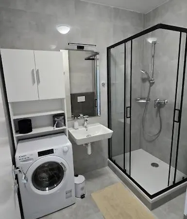 Air Conditioned 2 Vienna Gate, 4 Lejlighed Bratislava